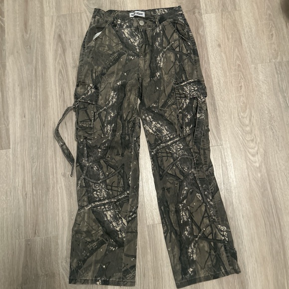 disclosure Denim - Green and Brown Cargo Jeans with Woodland Camouflage